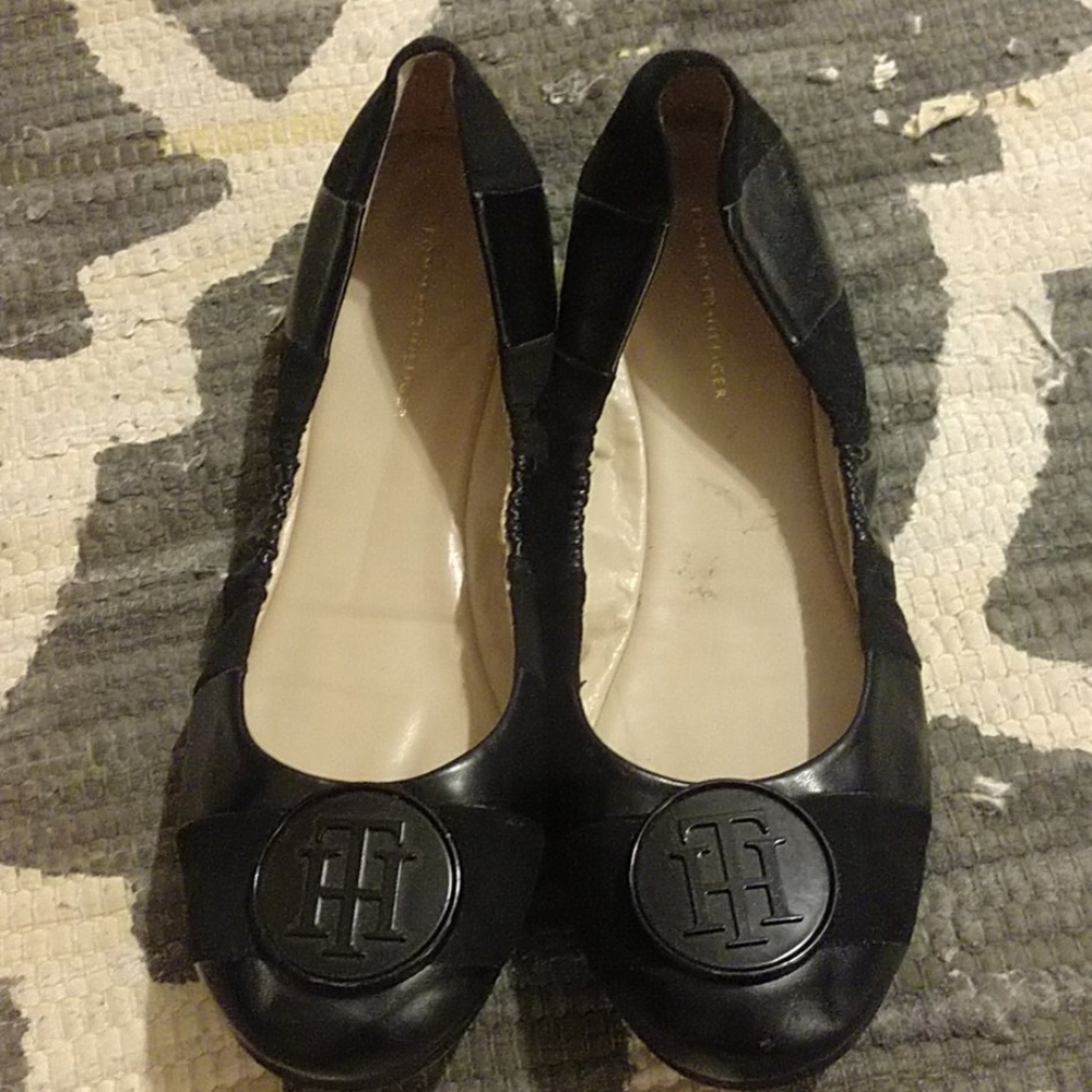 Tommy Hilfiger flats